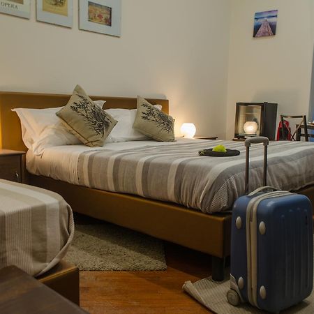 Living Rome Ottaviano B&B Roma Exterior foto