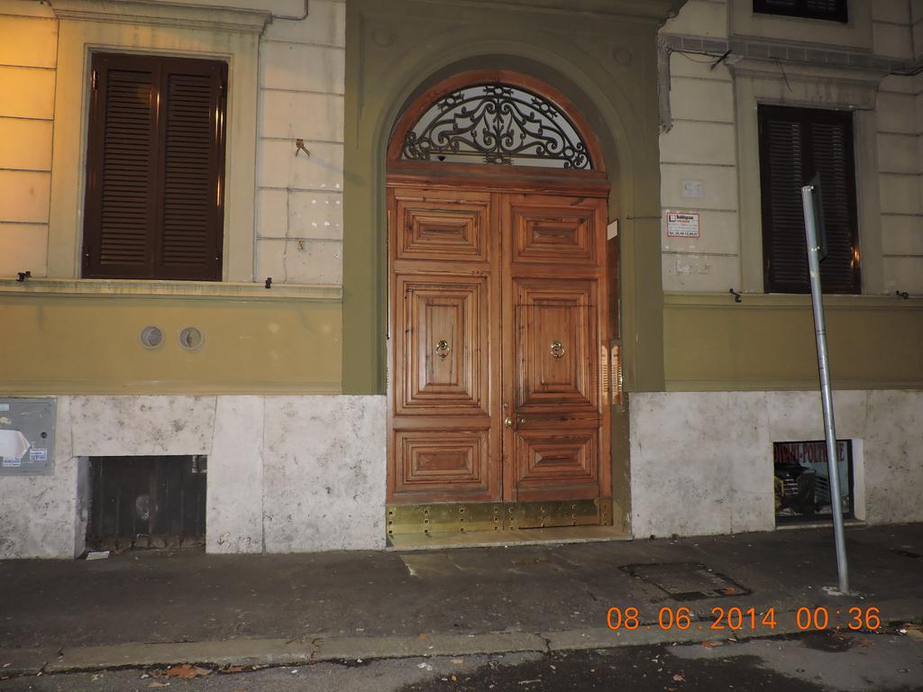 Living Rome Ottaviano B&B Roma Exterior foto