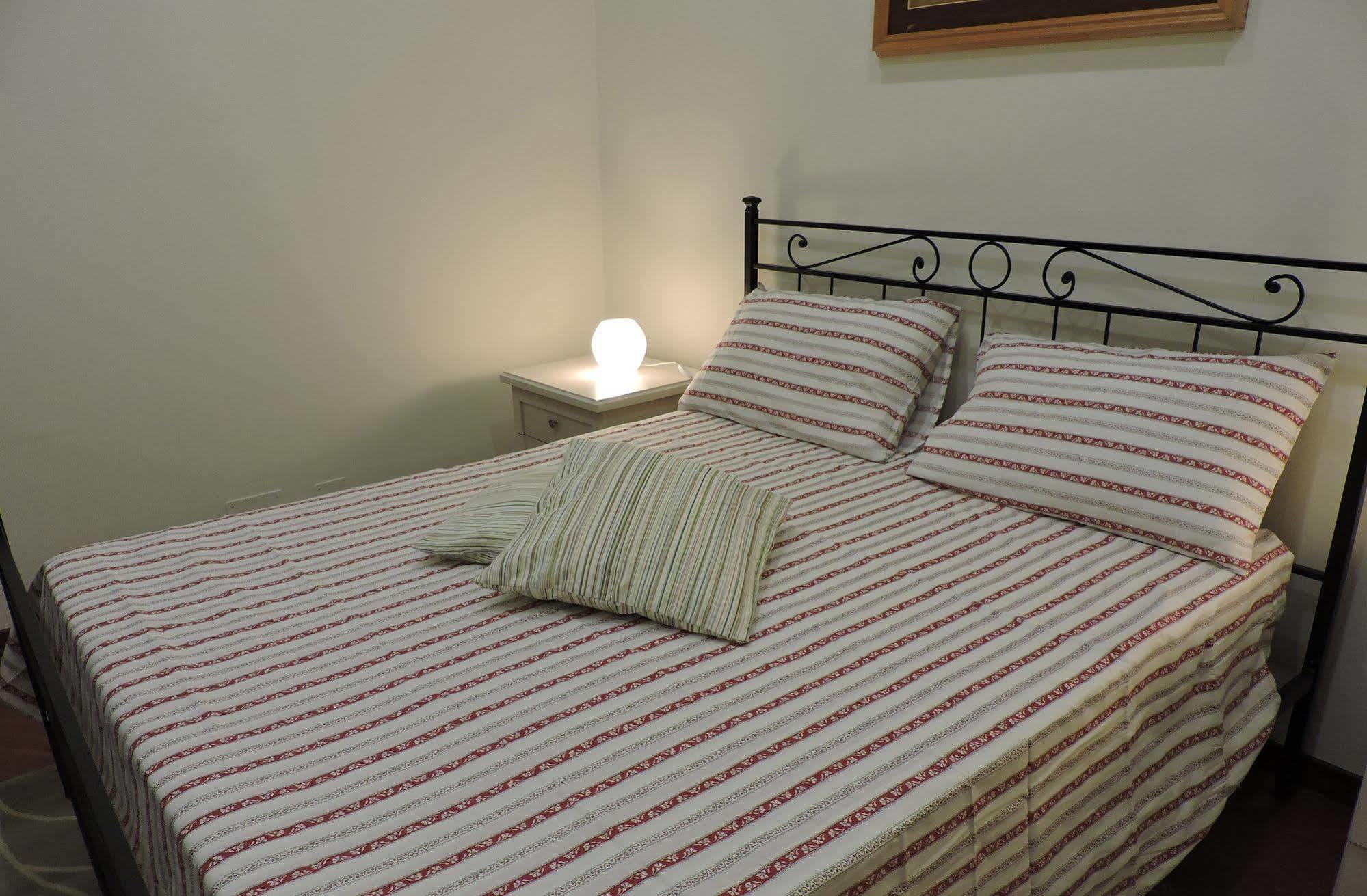 Living Rome Ottaviano B&B Roma Exterior foto